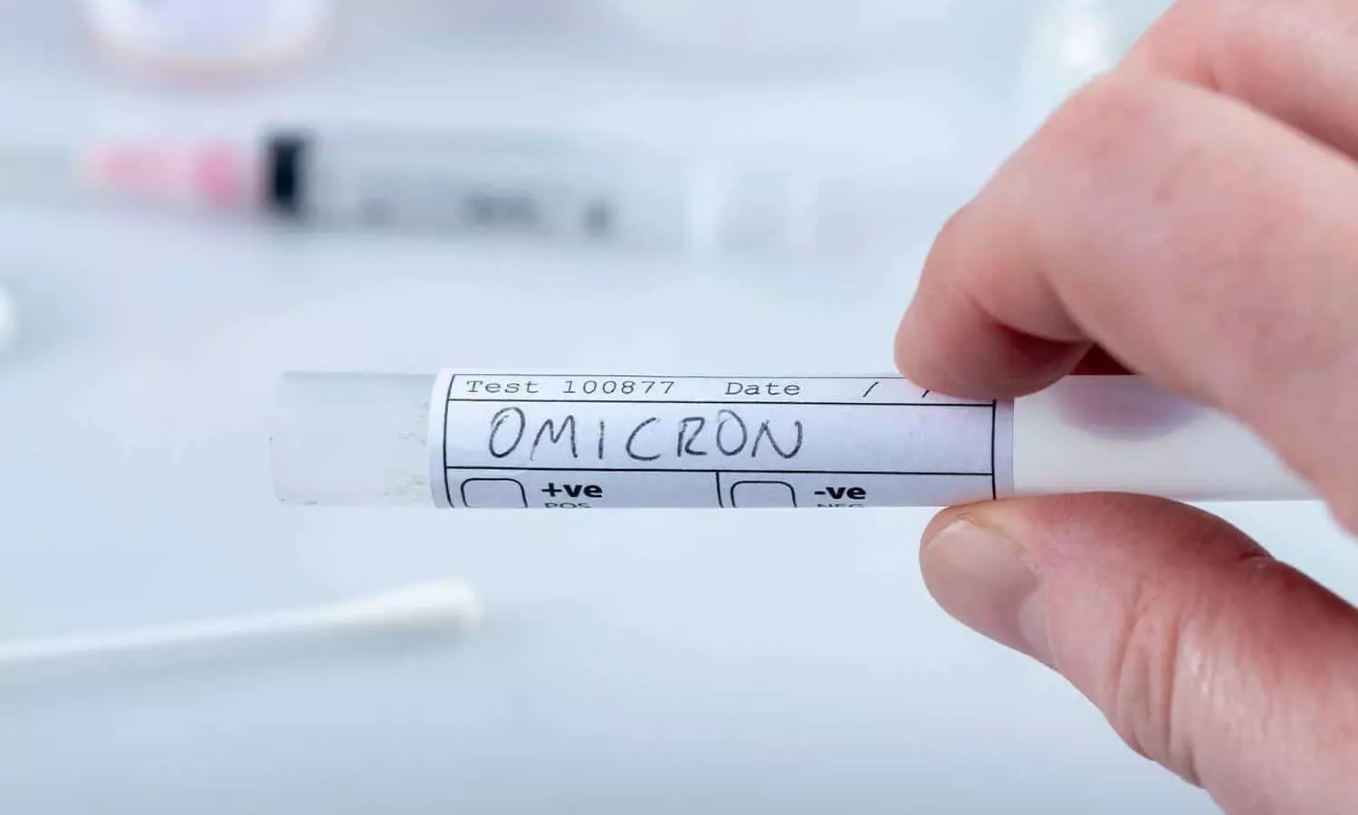 ഒ​മൈ​ക്രോ​ൺ: യാ​ത്ര​വി​ല​ക്കു​മാ​യി യു.​എ​സ്​ ഉ​ൾ​പ്പെ​ടെ കൂ​ടു​ത​ൽ രാ​ജ്യ​ങ്ങ​ൾ