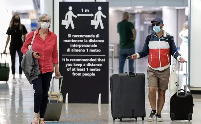 യാത്രനിരോധനം, വിപണികൾ കൂപ്പുകുത്തി; ഒമൈക്രോണിൽ വിറച്ച്​ ലോകം