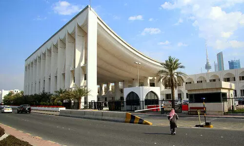 ചർച്ച തുടങ്ങി; പുതിയ സർക്കാർ ഡിസംബറിൽ