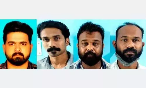 ബൈ​ക്ക് തി​രി​കെ ന​ൽ​കാ​ൻ വൈ​കി​യ​തി​ന് വീട്ടമ്മയെ ആക്രമിച്ച നാലു​േപർ അറസ്​റ്റിൽ