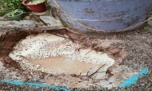 കുരട്ടിശ്ശേരിയിൽ കിണർ ഇടിഞ്ഞു താഴ്ന്നു