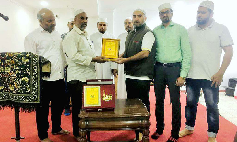 അബ്ദുല്ല കുളപ്പറമ്പിന് യാത്രയയപ്പ് അബ്ദുല്ല കുളപ്പറമ്പിന് യാത്രയയപ്പ്