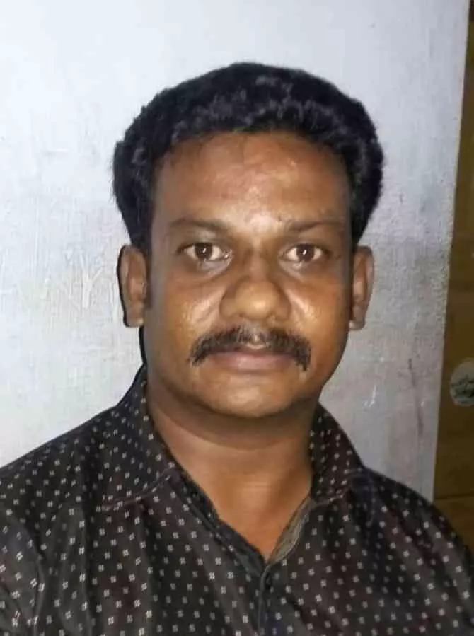 പിടിച്ചുപറി കേസിലെ പ്രതി കോടതിയിൽ കീഴടങ്ങി