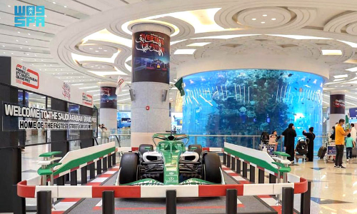 സൗ​ദി ഫോ​ർ​മു​ല വ​ൺ: ജി​ദ്ദ വി​മാ​ന​ത്താ​വ​ളം   ലോ​ഞ്ചു​ക​ൾ അ​ല​ങ്ക​രി​ച്ചു