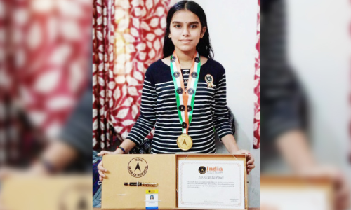 ഇന്ത്യ ബുക്​സ്​ ഓഫ് റെക്കോഡ്സിൽ സ്ഥാനം പിടിച്ച് അർച്ചന