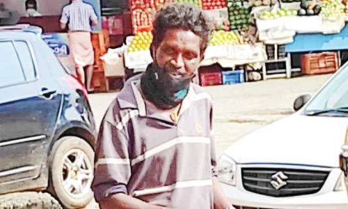 കുന്നംകുളം നഗരത്തിൽ കിടന്നുറങ്ങിയ രണ്ടുപേർക്ക് വെട്ടേറ്റു; പ്രതി പിടിയിൽ