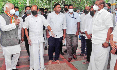 arif muhammed khan- mk abdulla