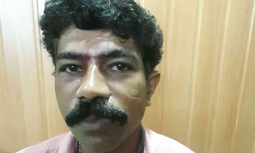 ഒളിവിലായിരുന്ന പ്രതികൾ പിടിയിൽ ഒളിവിലായിരുന്ന പ്രതികൾ പിടിയിൽ