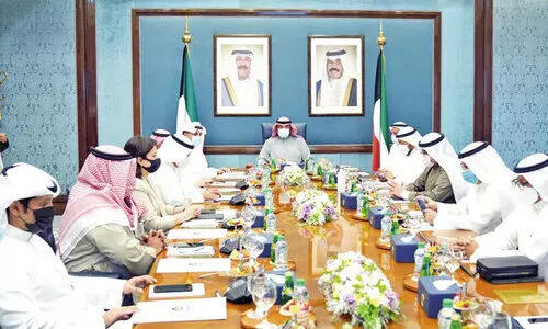 ബൂസ്​റ്റർ ഡോസ്​ വാക്​സിൻ സ്വീകരിക്കണം –മന്ത്രിസഭ