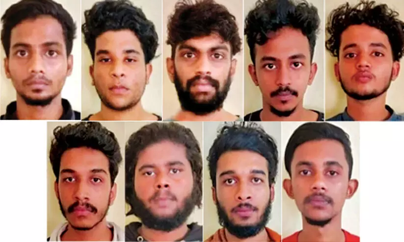 mangalore malayalaee students arrest