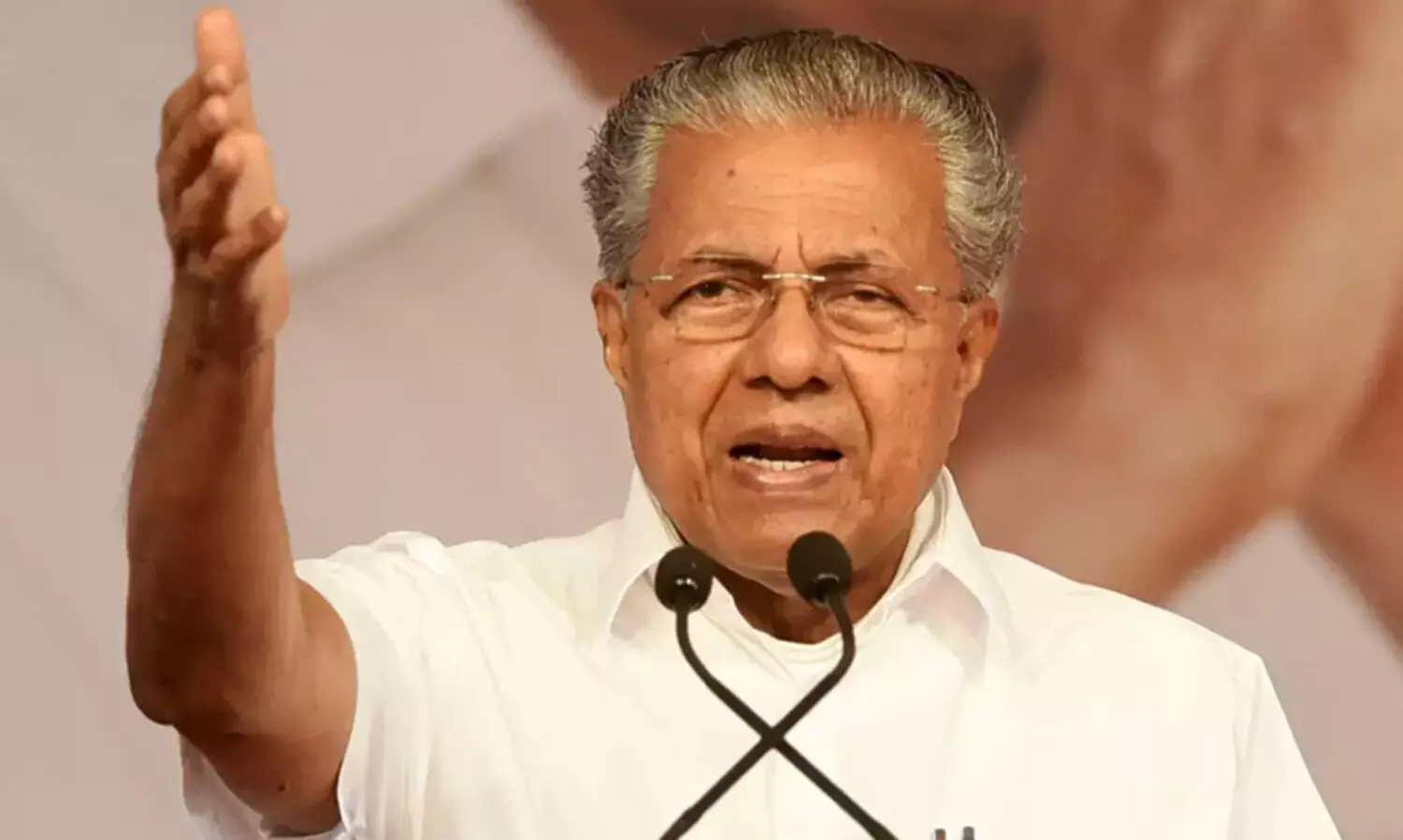 pinarayi vijayan 301121