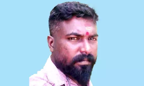 ക്രി​ക്ക​റ്റ് ക​ളി​ക്കു​ന്ന​തി​നി​ടെ കു​ഴ​ഞ്ഞു​വീ​ണ് മ​രി​ച്ചു