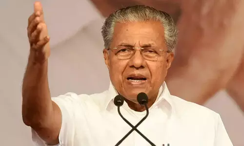 pinarayi vijayan 301121