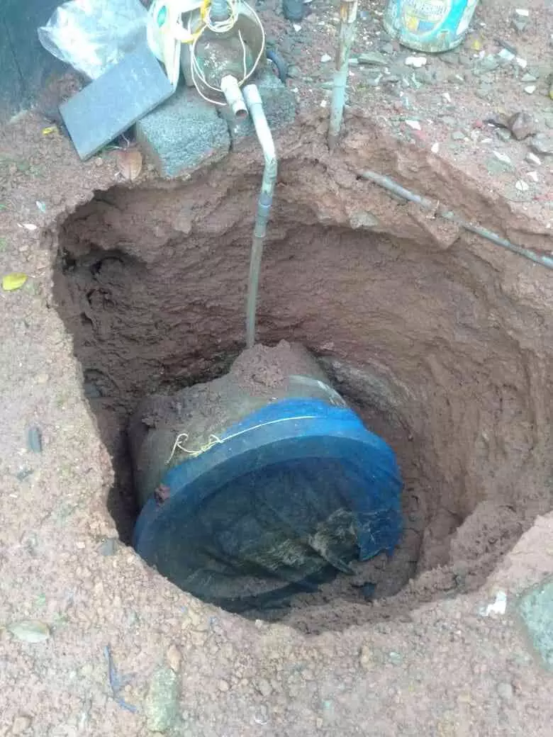 കിണർ ഇടിഞ്ഞ് താഴ്ന്നു