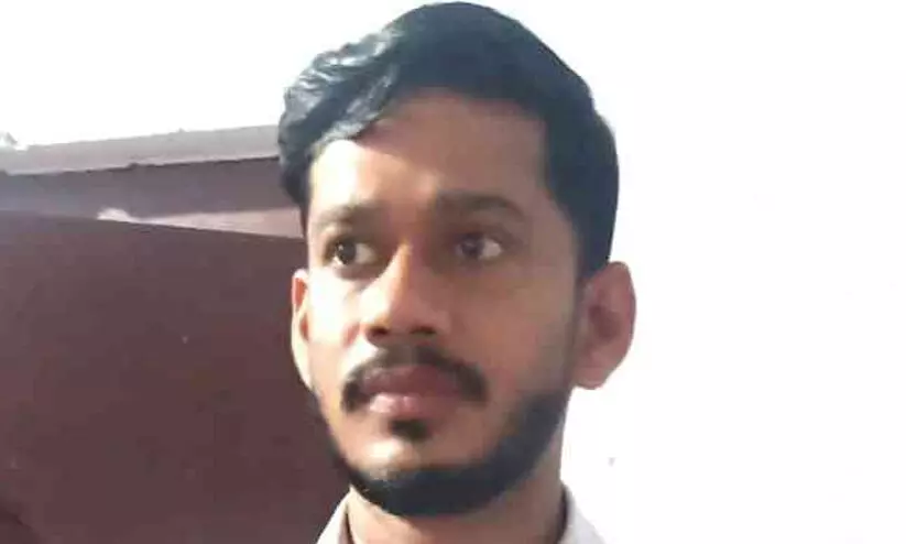 Noushad 11221 Noushad 11221