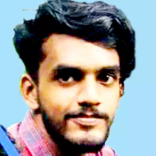 ബൈ​ക്ക് കാ​റു​മാ​യി കൂ​ട്ടി​യി​ടി​ച്ച്​ യു​വാ​വ് മ​രി​ച്ചു