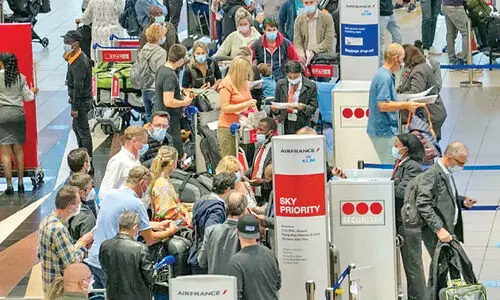 ഒമിക്രോൺ നമ്മോട്​ പറയുന്നത്​