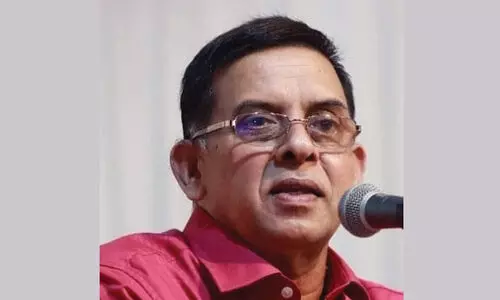 ദത്ത്​ വിവാദ പശ്ചാത്തലത്തിൽ ചർച്ചയായി പ്രഭാവർമയുടെ പെറ്റമ്മയും പോറ്റമ്മയും