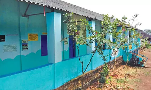 ആനപ്പേടിയിൽ എരുമക്കൊല്ലി എൽ.പി.സ്കൂൾ ആനപ്പേടിയിൽ എരുമക്കൊല്ലി എൽ.പി.സ്കൂൾ