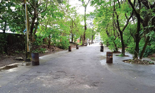 thalassery railway land