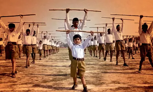 ഹി​ന്ദു​ത്വ​വും പ്ര​ത്യ​യ​ശാ​സ്​​ത്ര അ​ടി​ത്ത​റ​ക​ളും; വി​മ​ർ​ശ​നാ​ത്മ​കമായി​ പ​രി​ശോ​ധി​ക്കു​ന്നു