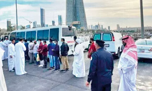 സു​ര​ക്ഷ പ​രി​ശോ​ധ​ന: നി​ര​വ​ധി പേ​ർ പി​ടി​യി​ൽ