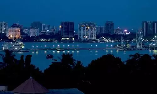 മോഡലുകളെ ഹോട്ടലിൽ തടഞ്ഞതിന് ആറ്​ കേസുകൾ: മനുഷ്യാവകാശ കമ്മീഷനിൽ പൊലീസിന്‍റെ റിപ്പോർട്ട്​