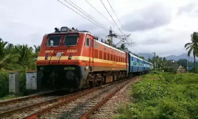 Hurricane Jawad, Train service, Indian Railway