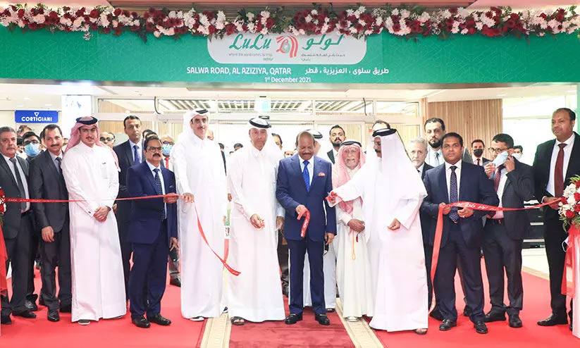 ലുലു ഗ്രൂപ്പിെൻറ 16ാമത് ഹൈപ്പർമാർക്കറ്റ് പ്രവർത്തനമാരംഭിച്ചു ലുലു ഗ്രൂപ്പിെൻറ 16ാമത് ഹൈപ്പർമാർക്കറ്റ് പ്രവർത്തനമാരംഭിച്ചു