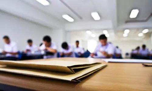 പ്ലസ്​വൺ ഇപ്രൂവ്​മെന്‍റ്​, സപ്ലിമെന്‍ററി പരീക്ഷകൾ ജനുവരി 31 മുതൽ; ഫീസടക്കാൻ ശേഷിക്കുന്നത്​ ഒരാഴ്ച