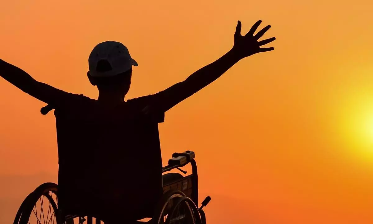 വെല്ലുവിളികളെ തോൽപിച്ച്​ അവർ മുന്നോട്ടു തന്നെ