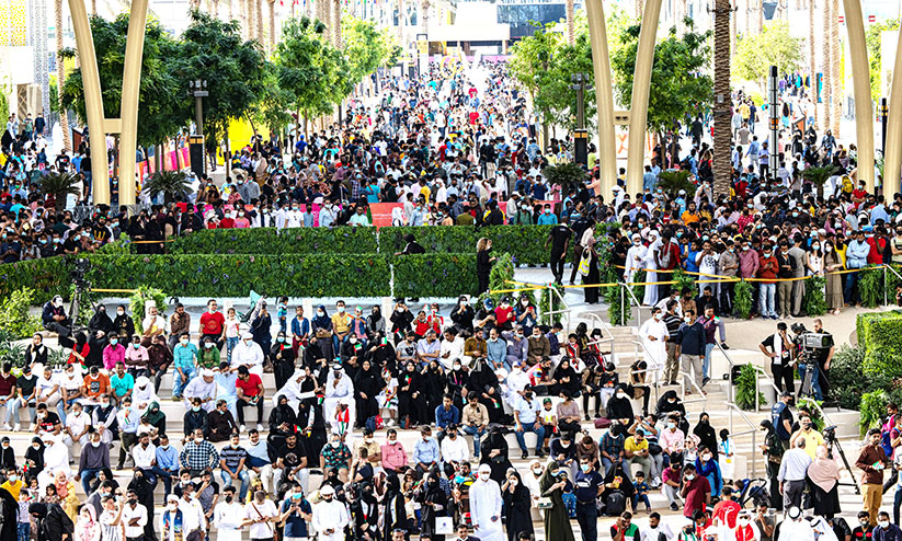 എക്സ്പോയിലേക്ക് ജനപ്രവാഹം എക്സ്പോയിലേക്ക് ജനപ്രവാഹം