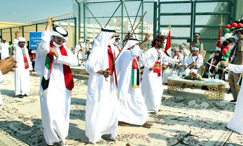 അ​തി​ർ​ത്തി ചെ​ക്ക് പോ​യ​ൻ​റി​ൽ യു.​എ.​ഇ ദേ​ശീ​യ ദി​നാ​ച​ര​ണം