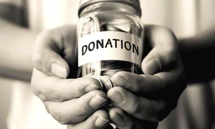 അതിരമ്പുഴയില് കാരുണ്യമഴ; പിഞ്ചുകുഞ്ഞിനുവേണ്ടി അഞ്ച് മണിക്കൂര് കൊണ്ട് സ്വരൂപിച്ചത് 90 ലക്ഷത്തിലധികം അതിരമ്പുഴയില് കാരുണ്യമഴ; പിഞ്ചുകുഞ്ഞിനുവേണ്ടി അഞ്ച് മണിക്കൂര് കൊണ്ട് സ്വരൂപിച്ചത് 90 ലക്ഷത്തിലധികം