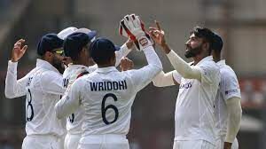 തിരിച്ചടിച്ച് ഇന്ത്യ; ന്യൂസിലൻഡിന്‍റെ ഒന്നാം ഇന്നിങ്സ് 62 റൺസിലൊതുങ്ങി