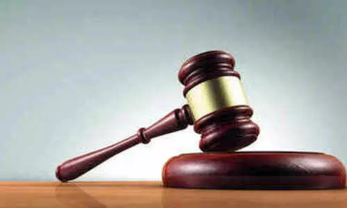 കോടതിയിൽ ആൾമാറാട്ടം: പ്രതികൾക്ക് തടവും പിഴയും