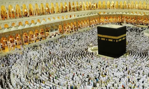 ഹ​ജ്ജ്, ഉം​റ തീ​ർ​ഥാ​ട​നം:  സേ​വ​ന​ത്തി​ന്​ കൂ​ടു​ത​ൽ വ​നി​ത​ക​ൾ