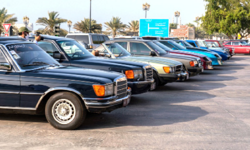 ദേ​ശീ​യ​ദി​നം: ക്ലാ​സി​ക് കാ​ർ ഉ​ത്സ​വ​വു​മാ​യി ശു​റൂ​ക്