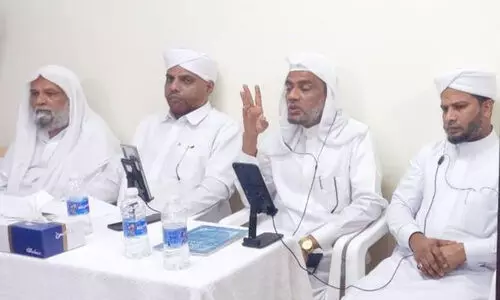 അ​നു​സ്​​മ​ര​ണ സ​​മ്മേ​ള​നം സം​ഘ​ടി​പ്പി​ച്ചു