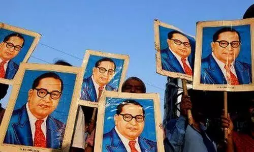 അം​ബേ​ദ്ക​റും ജാ​തീ​യ​ത​യു​ടെ പു​തു​കാ​ല​വും