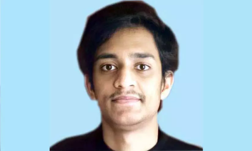 സ്കൂട്ടറില് ലോറിയിടിച്ച് വിദ്യാര്ഥി മരിച്ചു സ്കൂട്ടറില് ലോറിയിടിച്ച് വിദ്യാര്ഥി മരിച്ചു