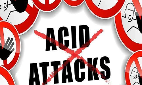 മലയാളി യുവാവി​െൻറ മുഖത്ത്​   ആസിഡൊഴിച്ച്​ യുവതി