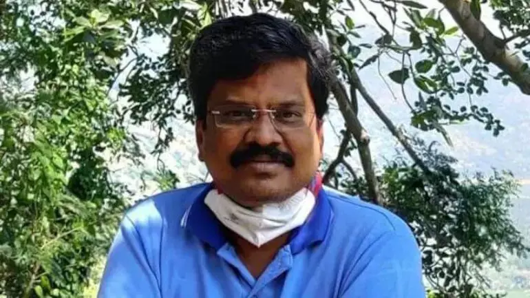 Doctor in suspension Doctor in suspension