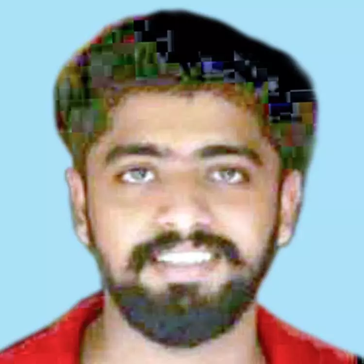 വാഹനാപകടത്തിൽ പരിക്കേറ്റ യുവാവ് മരിച്ചു