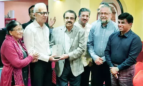 ഡോ. ​പി.​സി. അ​ബ്ര​ഹാ​മി​ന് യാ​ത്ര​യ​യ​പ്പ്​ ന​ൽ​കി