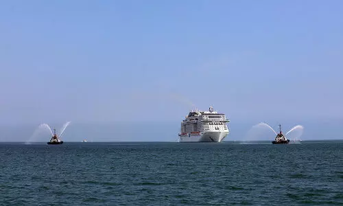 വിർടോസ നങ്കൂരമിട്ടു; ക്രൂയിസ്​ സീസണിന്​ തുടക്കം