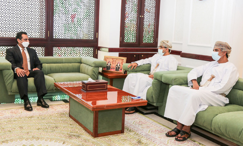 മ​ന്ത്രി​മാ​രു​മാ​യി ഇ​ന്ത്യ​ൻ അം​ബാ​സ​ഡ​ർ കൂ​ടി​ക്കാ​ഴ്ച ന​ട​ത്തി