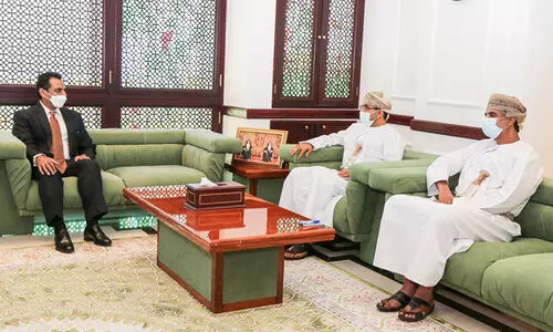 മ​ന്ത്രി​മാ​രു​മാ​യി ഇ​ന്ത്യ​ൻ അം​ബാ​സ​ഡ​ർ കൂ​ടി​ക്കാ​ഴ്ച ന​ട​ത്തി