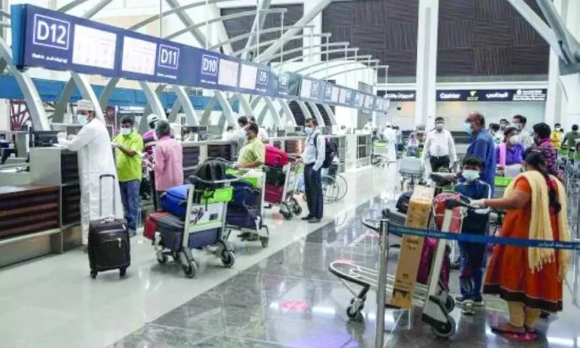 വി​മാ​ന യാ​ത്ര​ക്കാ​രു​ടെ എ​ണ്ണം 26 ശ​ത​മാ​നം കു​റ​ഞ്ഞു​