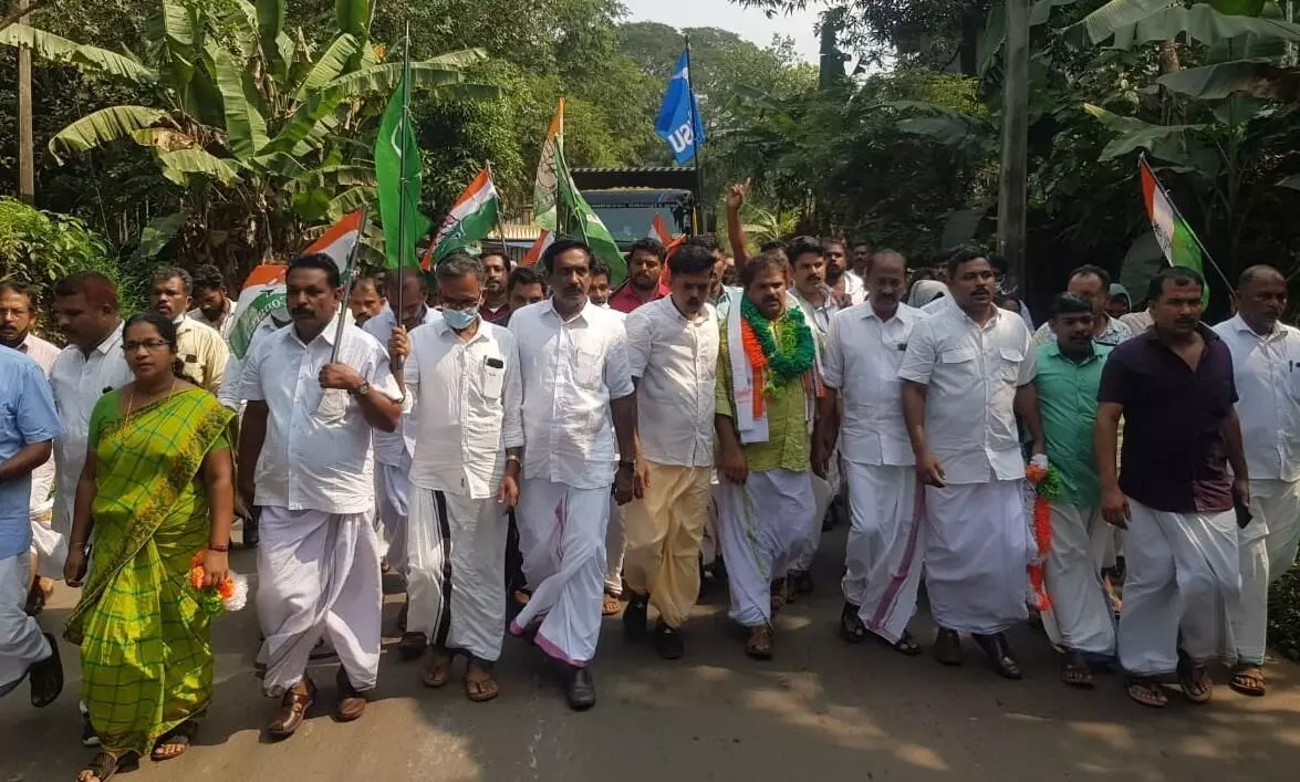 ഊർങ്ങാട്ടിരി വേഴക്കോട് ഉപതിരഞ്ഞെടുപ്പിൽ യു.ഡി.എഫിന് വിജയം ഊർങ്ങാട്ടിരി വേഴക്കോട് ഉപതിരഞ്ഞെടുപ്പിൽ യു.ഡി.എഫിന് വിജയം